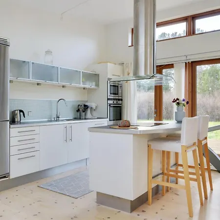 Hébergement de vacances Esta - From The Sea By Interhome