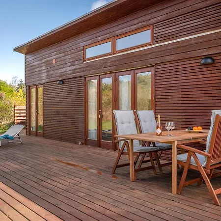 Hébergement de vacances Esta - From The Sea By Interhome *